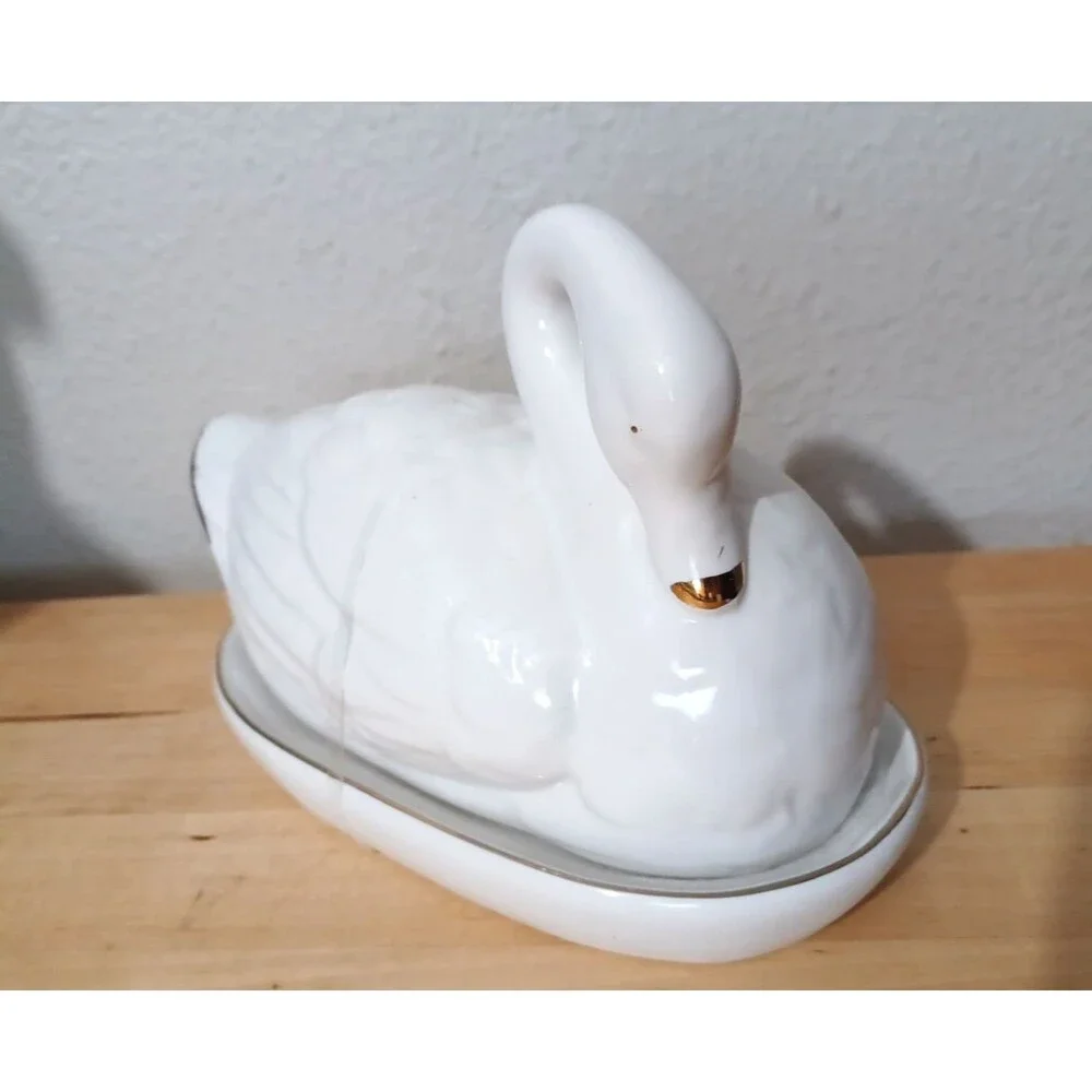 New Grace Tea Ware Butter Dish Sculpted Swan White And Gold